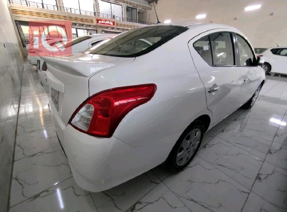 Nissan Sunny